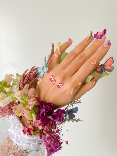 Mother's Day nails by @ohchamomilenails