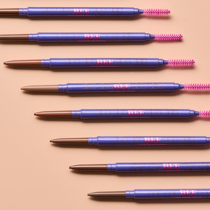 BFF's mechanical pencil design supports easy, precise application, per the supplier. The pack features vibrant colors, shiny materials and pearlescent shades inspired by Y2K aesthetics.