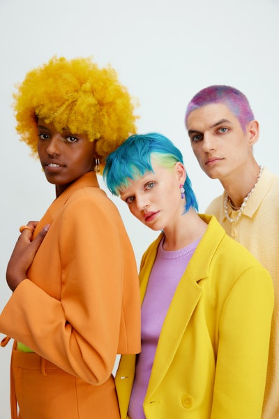 This high-energy campaign showcases staino’s unique ability to create every color under the sun including vibrant, head-turning pastels called Pigment Punch, Out of the Blue, Candy Crush and Not-So-Mellow Yellow.