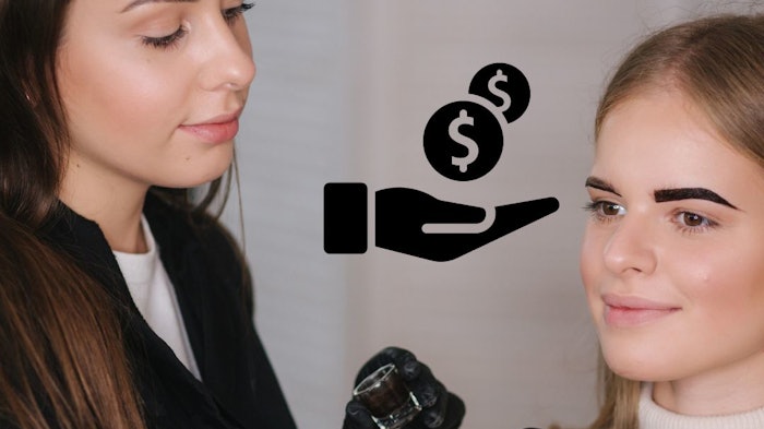 Women getting her eyebrows tinted