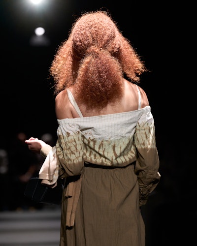 Loose Knotted Hair