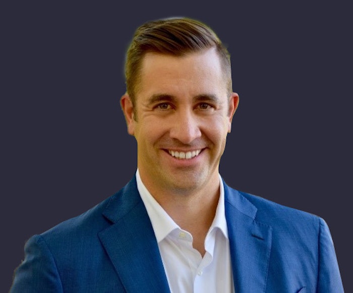 Since 1999, Leighton has served in several volunteer roles as a presenter, panelist, podcast thought leader, and an advisory council member of IFT’s Global Food Traceability Center.