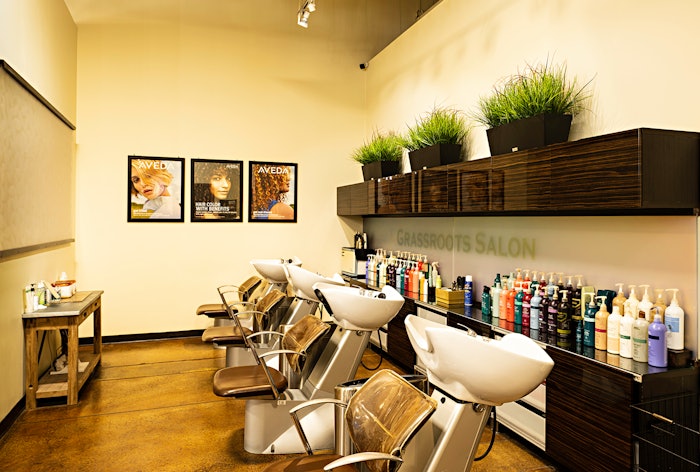 Malinda O’Dell introduces Beauty Launchpad to Grassroots Salon and Spa in Layton, Utah, founded in 1998 and purchased by O’Dell in 2022.