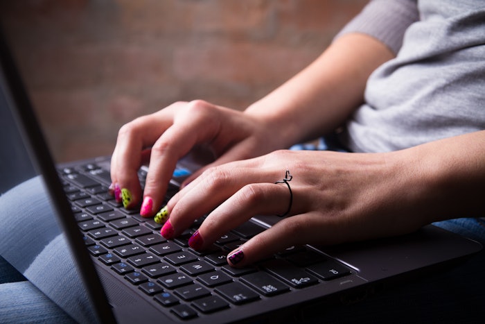 Fresha's trend report as well as insight from TikTok reveals the importance of a fresh manicure for your success in a job interview.