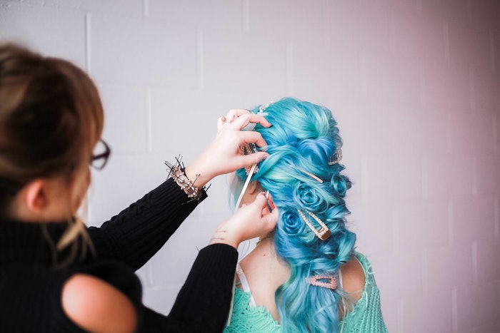 What must bridal hairstylist Haley Garber (@beautybyhaleygarber) have in her on-site kit?