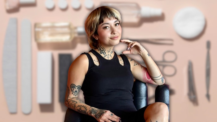 Get to know Karen ‘Kei’ Kutyna (@nailwitchkaren). They are a 27-year-old nail tech at Pink Mojo in Jacksonville, Florida.