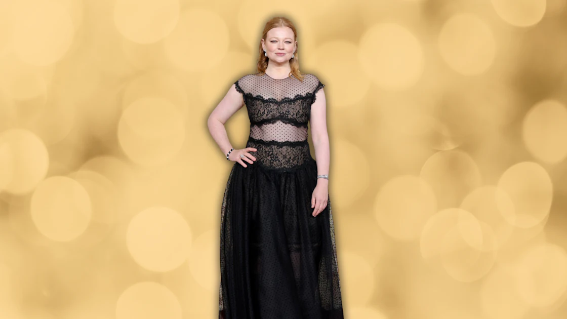 sarah snook golden globes dress Sarah Snook wears Atelier Prabal Gurung to the 81st Golden Globe Award
