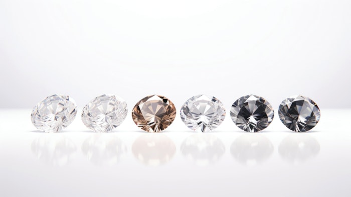 Malin Schlott (@malinsnagelkonst) and Emelie Westin (@beautiful_in_light) share everything you need to know about how to find quality crystals and apply them to make your clients bling.