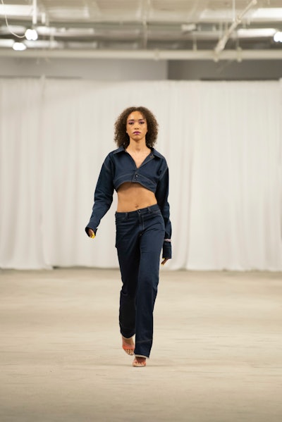 A natural textured hair look at the Laurence Basse NYFW show.