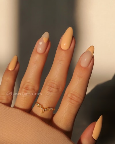Abstract peach nail art