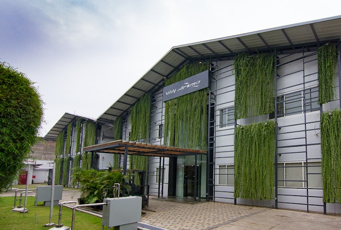 The partnership directly responds to European customers' desire for local access to Van Aroma's diverse and high-quality stock.