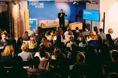 The Paris Perfume Week hosted 24 Smell Talks (conferences and roundtables).