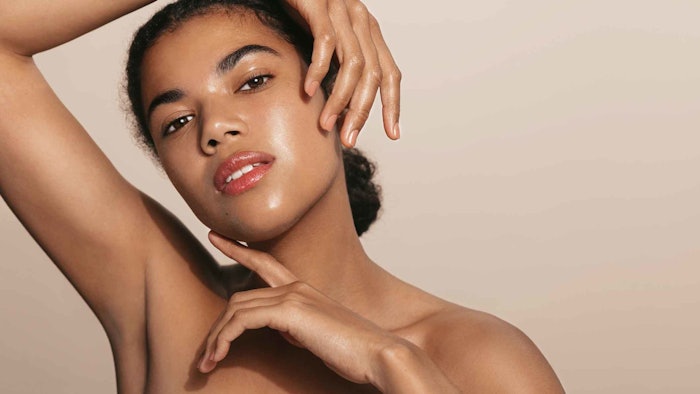 Galderma describes compositions for reducing signs of aging in sensitive skin that comprise niacinamide, Leontopodium alpinum extract, Oryza sativa lees extract, panthenol and soy-derived glycopeptides. These were reported to 'modulate biochemical indicators associated with premature skin aging in response to pollution.'