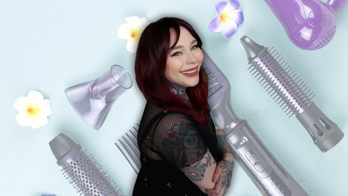 Ash Fortis (@xostylistxo) is an author, stylist and owner of Xo Hair Lab in Chesapeake, VA.