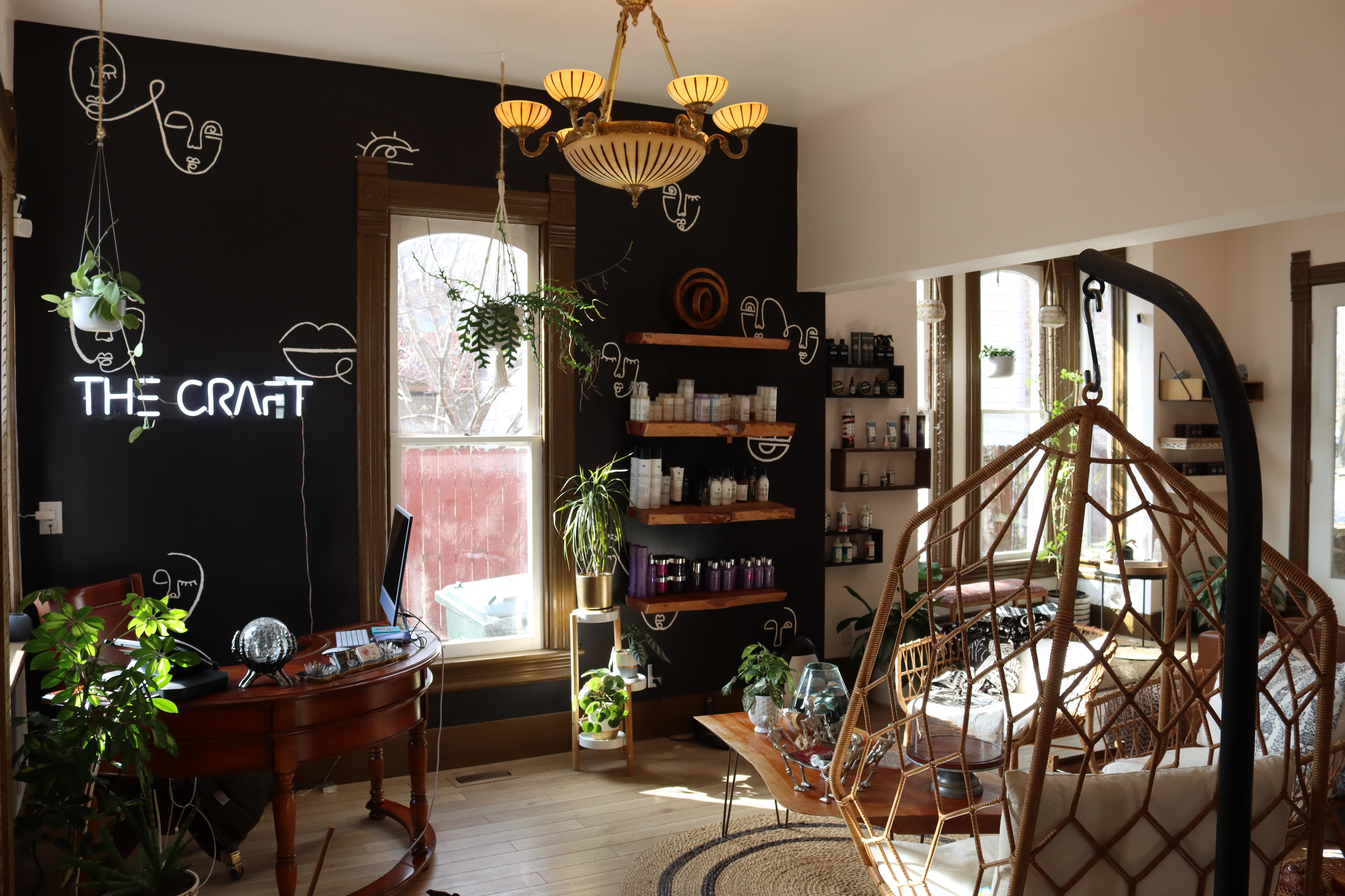 Montana Schmidt welcomes Beauty Launchpad to The Craft: A Mane Artery in Danville, IL.