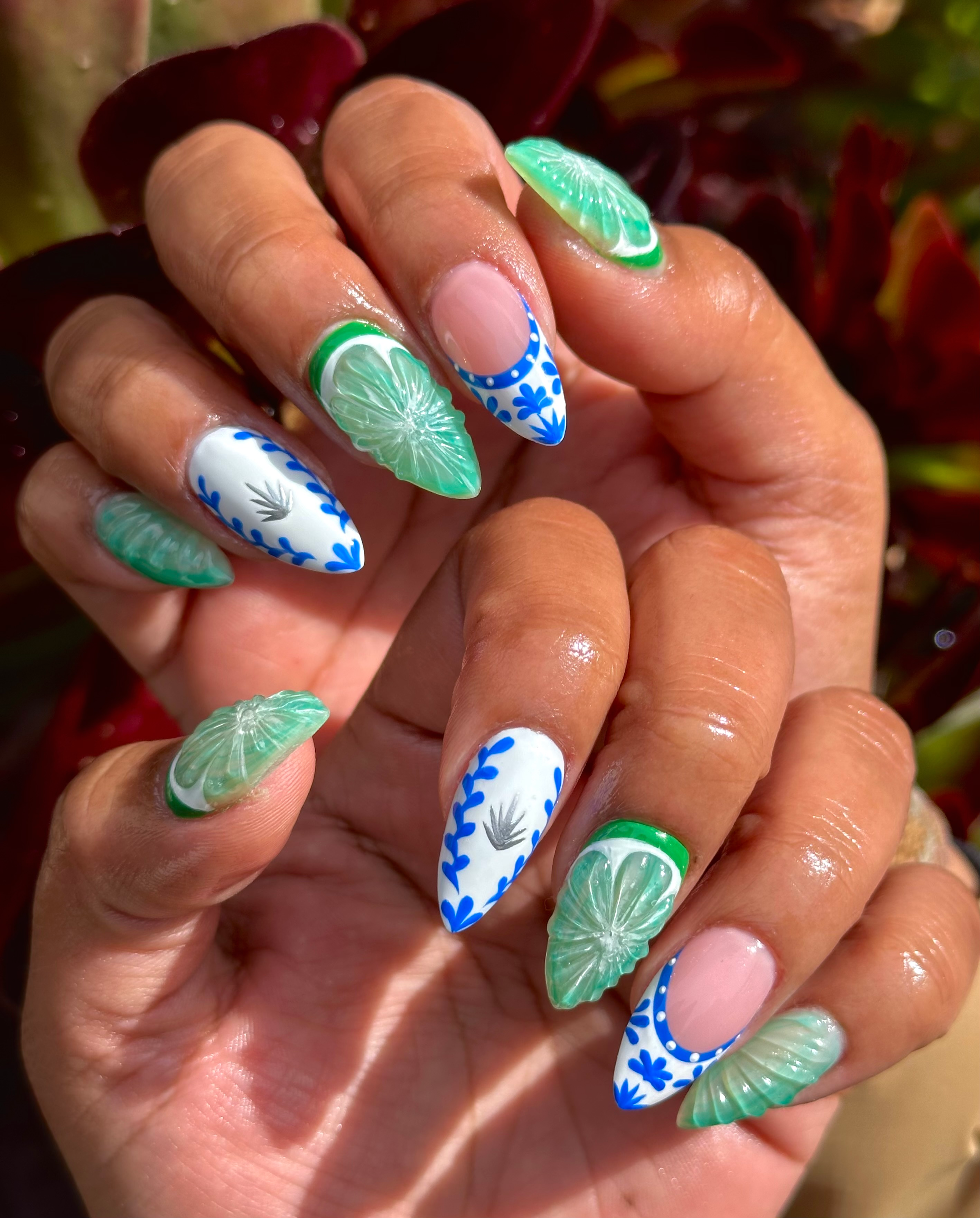 Natalie Ulloa (@natulloanails) shares a tutorial for a nail set inspired by a Clase Azul tequila bottle complete with 3D textured lime/citrus nail art.
