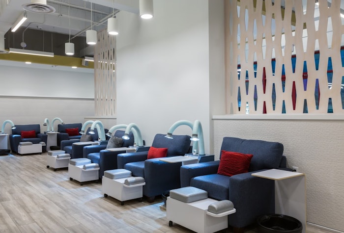 The nail salon air purifier filters the air, resulting in a healthier breathing zone for both the patients and healthcare professionals.