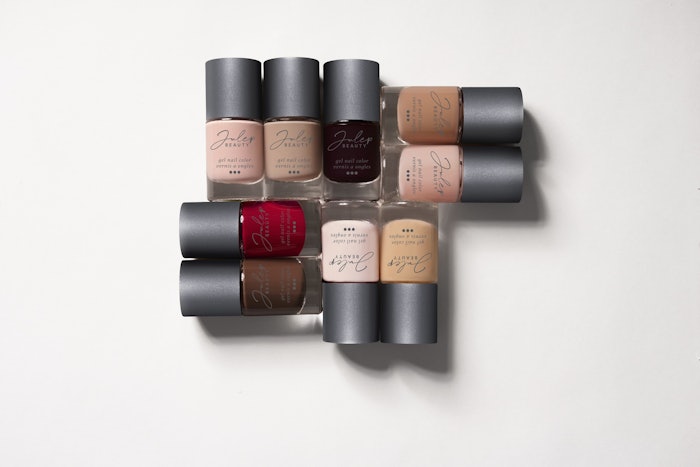 The 21-free Gel Nail Polish Collection features an array of nine curated shades with a specially designed round brush for smoother, easier application.