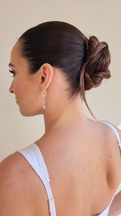 Agnes Velner's Sleek, Twisted Bun