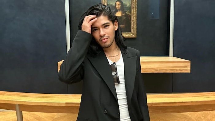 Jesus Guerrero next to the Mona Lisa in a picture posted to his Instagram page in June 2024.