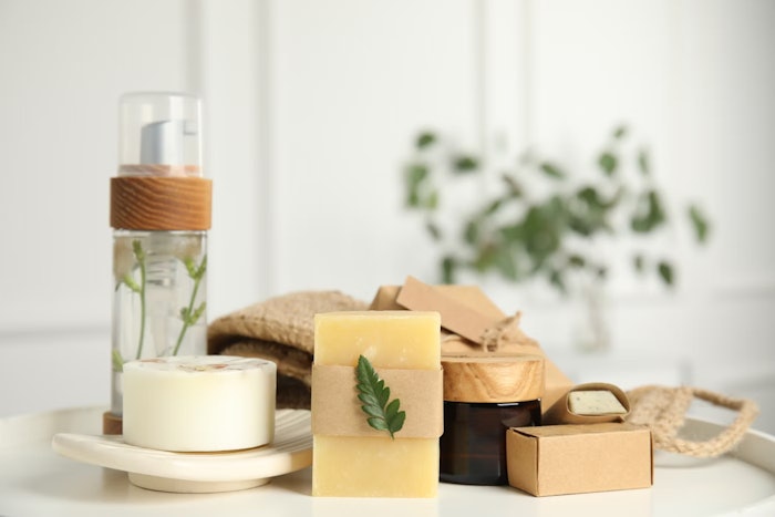 Natural Green Beauty Skin Care Concepts Zero Waste Adobestock 458016912 1 v6u V7 Gogcm
