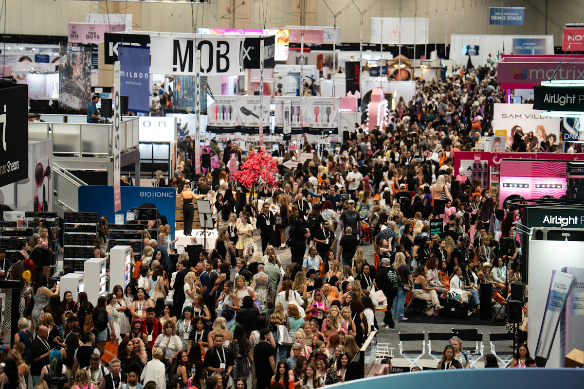 Premiere Orlando 2025 Gathers Beauty Pros for Weekend of Connection and  Celebration | Beauty Launchpad