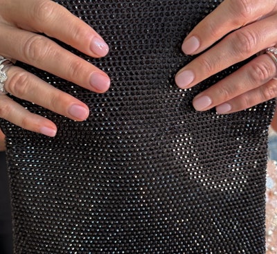 Kristen Bell X Queenie Nguyen X Aprés Nail 1