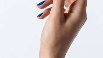 The headline innovation for professionals is the 2-Step Next Gen G.E.L, a world-first UV gel system delivered in an exclusive twist pen format.