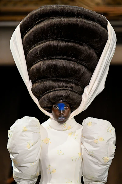Hairstylist: Fesa Nu | Stylist: Ronald Burton III